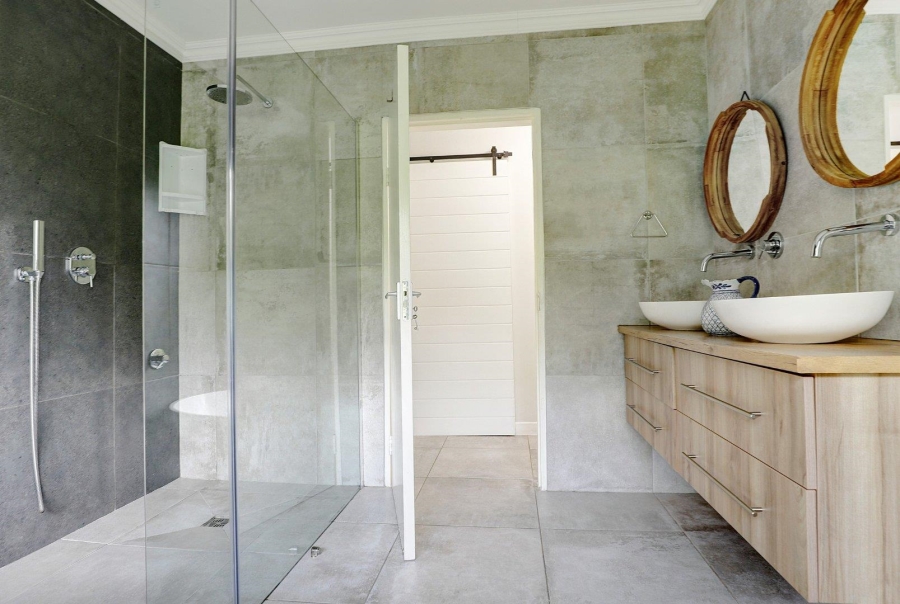 4 Bedroom Property for Sale in Welgemoed Western Cape